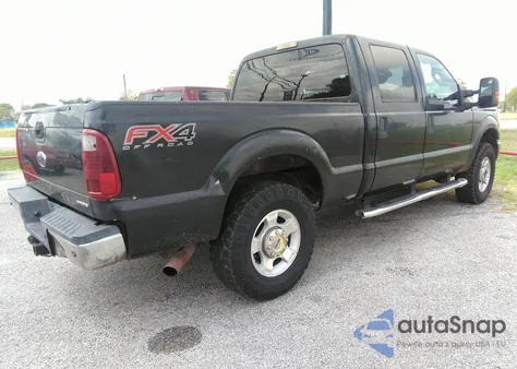 2015 Ford F-250 Xlt from USA, damaged, VIN 1FT7W2B60FEB86726